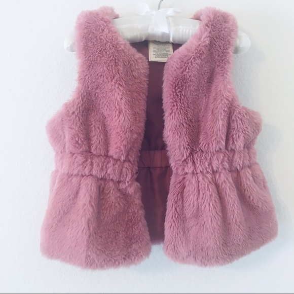 First Impressions Other - First Impressions Faux Fur Vest